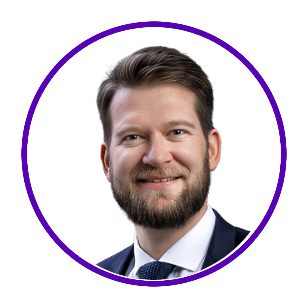 larroude copy copy (1)